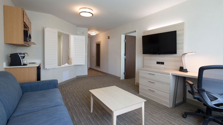 Holiday Inn Express & Suites La Porte Suite