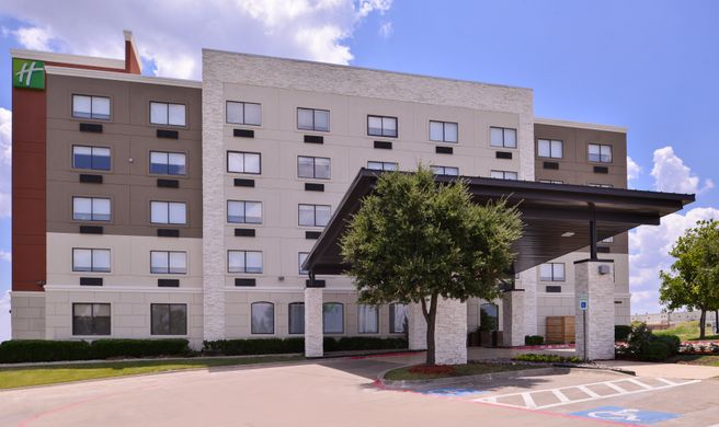 Holiday Inn Express Exterior