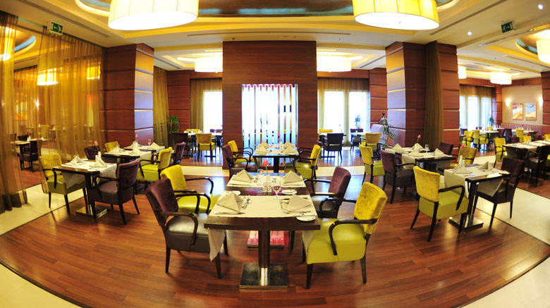 <b>Crowne Plaza Al Khobar Restaurant</b>. Images powered by <a href="https://www.leonardoworldwide.com/" title="Leonardo Worldwide" target="_blank">Leonardo</a>.