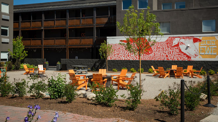 Hotel Ketchum Exterior