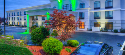 Holiday Inn Belcamp Aberdeen Exterior