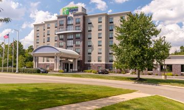 Holiday Inn Express & Suites Columbus