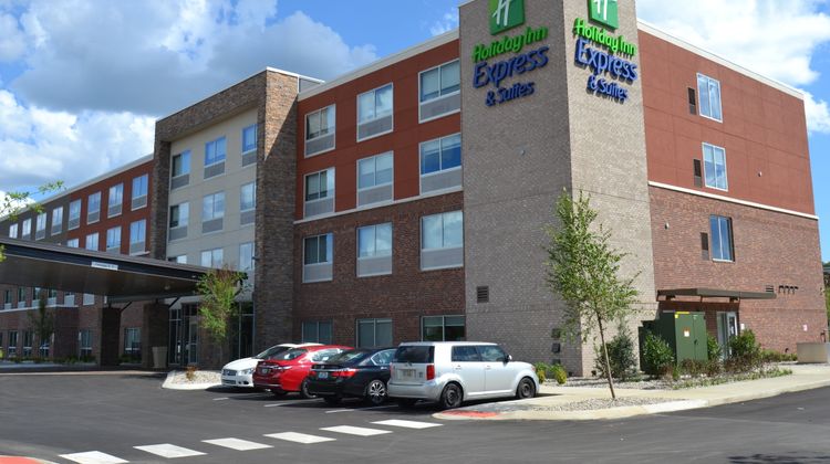 Holiday Inn Express/Stes Goodlettsville Exterior