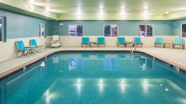 <b>Holiday Inn Express Pool</b>. Images powered by <a href="https://www.leonardoworldwide.com/" title="Leonardo Worldwide" target="_blank">Leonardo</a>.