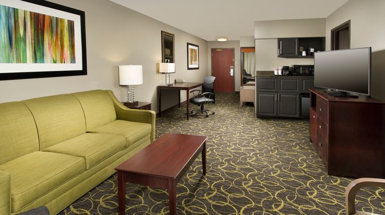<b>Holiday Inn Express Suite</b>. Images powered by <a href="https://www.leonardoworldwide.com/" title="Leonardo Worldwide" target="_blank">Leonardo</a>.