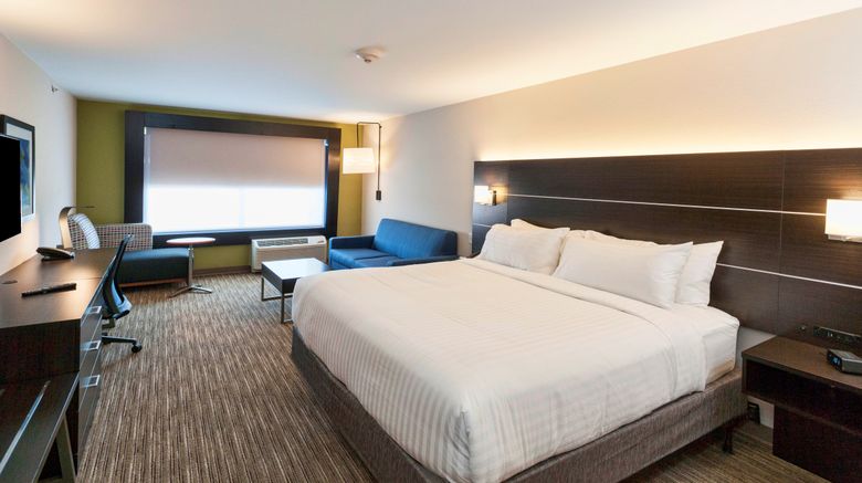 <b>Holiday Inn Express & Suites Dodge City Suite</b>. Images powered by <a href="https://www.leonardoworldwide.com/" title="Leonardo Worldwide" target="_blank">Leonardo</a>.