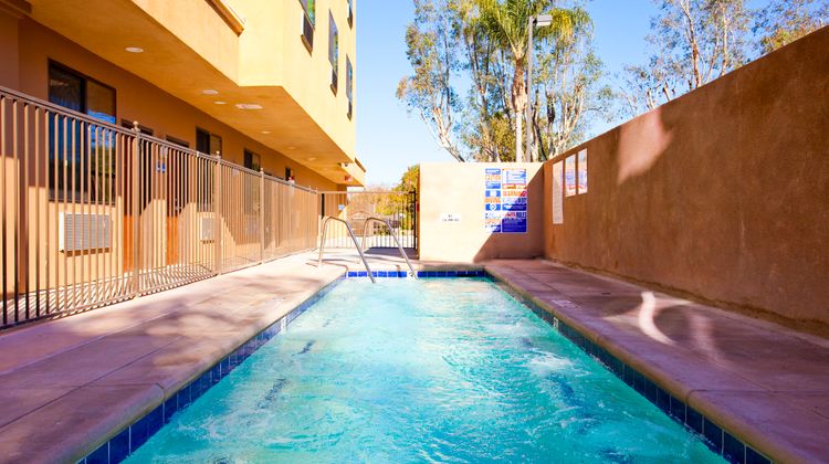 Holiday Inn Express Hotel & Suites Pool