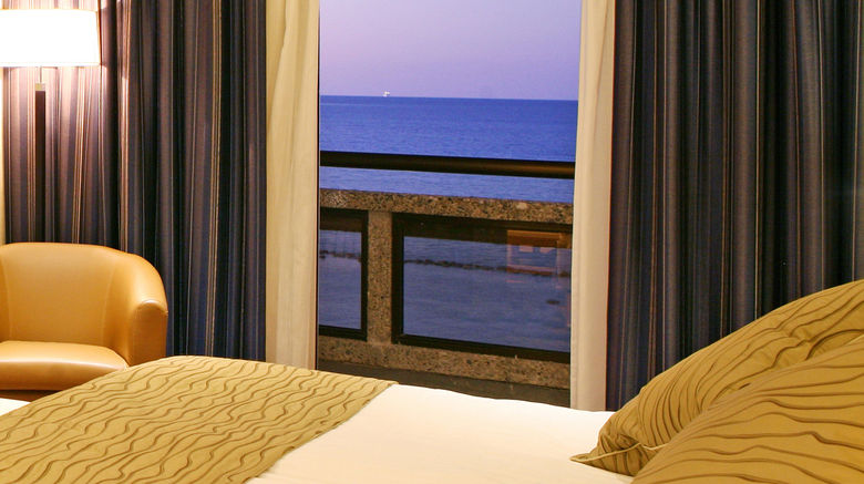 <b>Crowne Plaza Limassol Suite</b>. Images powered by <a href="https://www.leonardoworldwide.com/" title="Leonardo Worldwide" target="_blank">Leonardo</a>.