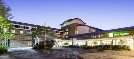 Holiday Inn Oxford Exterior