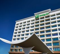 Holiday Inn Alexandria-Carlyle Exterior