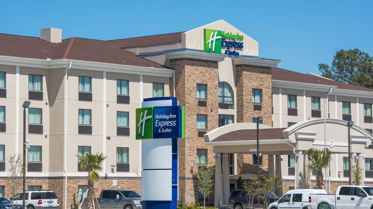 Holiday Inn Express/Suites Houston Intl Exterior