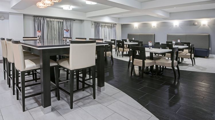 Holiday Inn Express/Suites Houston Intl Restaurant