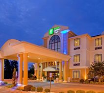Holiday Inn Express Exterior