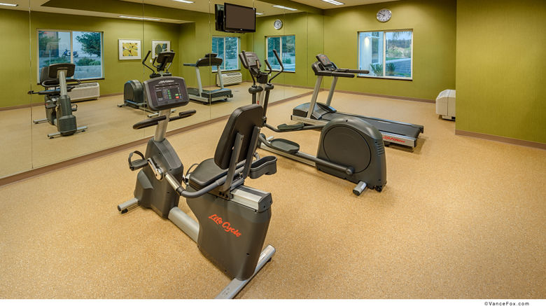 <b>Holiday Inn Express & Suites Red Bluff Health Club</b>. Images powered by <a href="https://www.leonardoworldwide.com/" title="Leonardo Worldwide" target="_blank">Leonardo</a>.