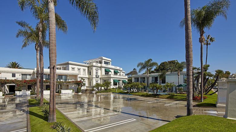 <b>Glorietta Bay Inn Exterior</b>. Images powered by <a href="https://www.leonardoworldwide.com/" title="Leonardo Worldwide" target="_blank">Leonardo</a>.