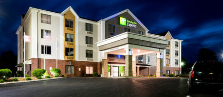 Holiday Inn Express Exterior