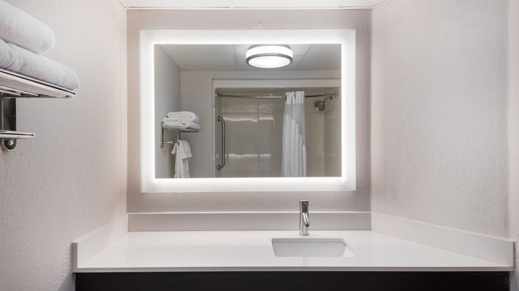 Holiday Inn Express Room