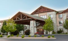 Holiday Inn Express Hotel & Suites