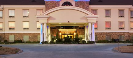 Holiday Inn Express Hotel & Suites Exterior