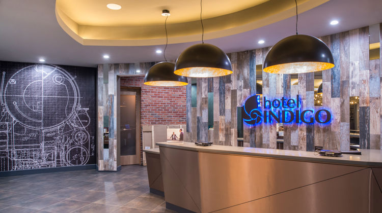 Hotel Indigo Frisco Lobby