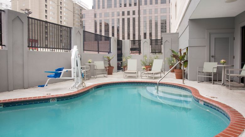 <b>Holiday Inn Express New Orleans Downtown Pool</b>. Images powered by <a href="https://www.leonardoworldwide.com/" title="Leonardo Worldwide" target="_blank">Leonardo</a>.