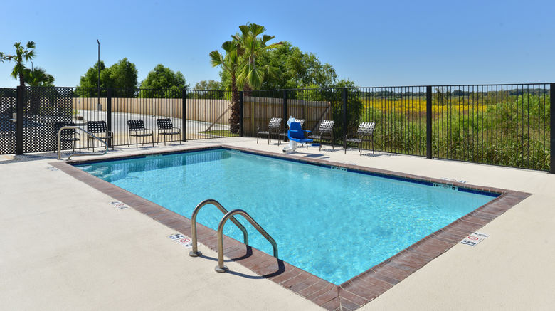 <b>Candlewood Suites Houma West Pool</b>. Images powered by <a href="https://www.leonardoworldwide.com/" title="Leonardo Worldwide" target="_blank">Leonardo</a>.