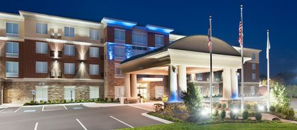 Holiday Inn Express/Suites Dayton South Exterior