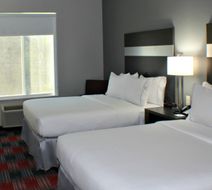 Holiday Inn Express & Suites Bonham Room