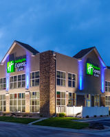 Holiday Inn Express & Suites Rapid City