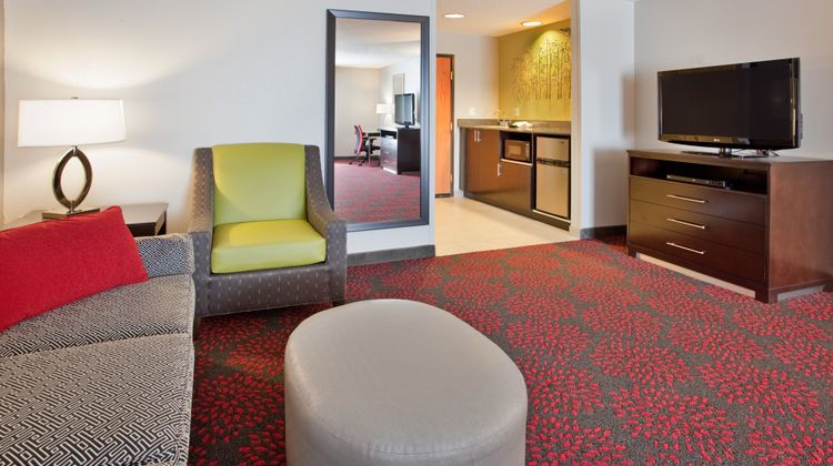 Holiday Inn Express Fremont Room