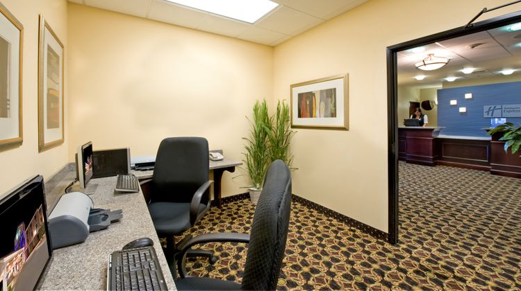 Holiday Inn Express Willcox Other