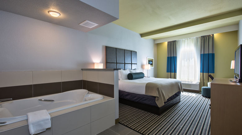 <b>Holiday Inn Express & Suites Carlisle Suite</b>. Images powered by <a href="https://www.leonardoworldwide.com/" title="Leonardo Worldwide" target="_blank">Leonardo</a>.