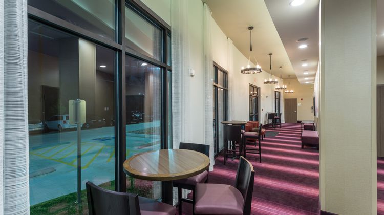 Holiday Inn San Marcos Meeting