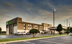 Holiday Inn Express Horse Cave