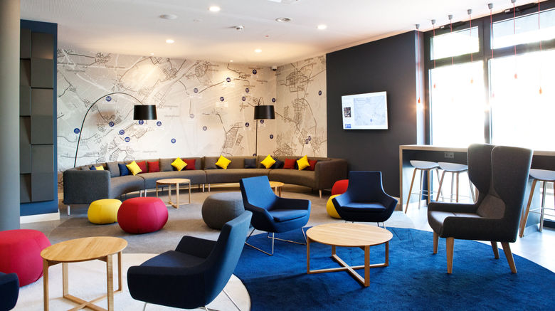 <b>Holiday Inn Express Frankfurt Airport Lobby</b>. Images powered by <a href="https://www.leonardoworldwide.com/" title="Leonardo Worldwide" target="_blank">Leonardo</a>.