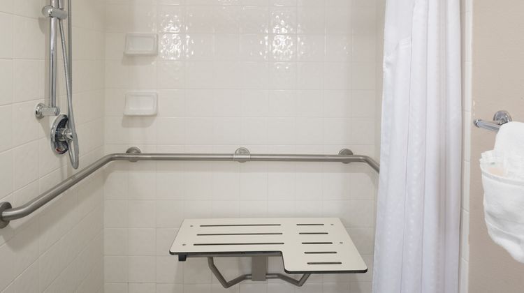 Holiday Inn Express Spokane Airport by IHG Room