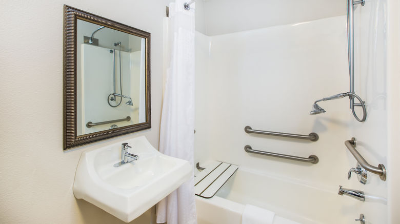 <b>Holiday Inn Express Room</b>. Images powered by <a href="https://www.leonardoworldwide.com/" title="Leonardo Worldwide" target="_blank">Leonardo</a>.