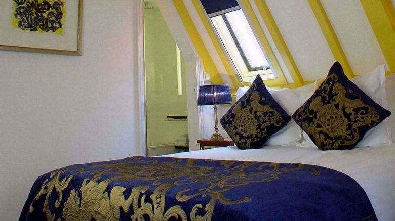 <b>Ambassade Hotel Room</b>. Images powered by <a href="https://www.leonardoworldwide.com/" title="Leonardo Worldwide" target="_blank">Leonardo</a>.