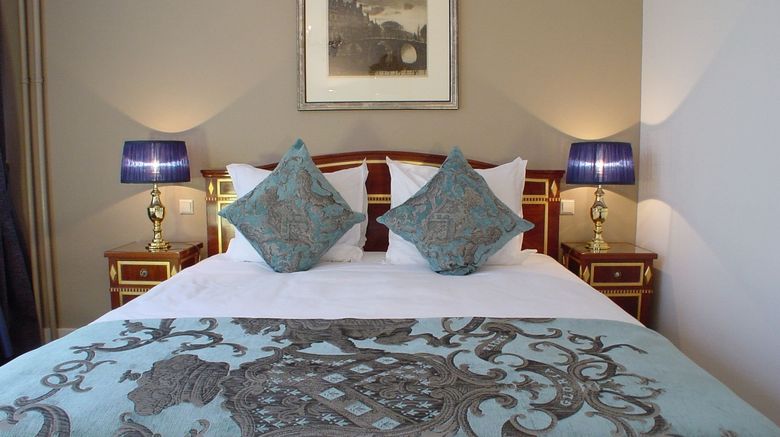 <b>Ambassade Hotel Room</b>. Images powered by <a href="https://www.leonardoworldwide.com/" title="Leonardo Worldwide" target="_blank">Leonardo</a>.