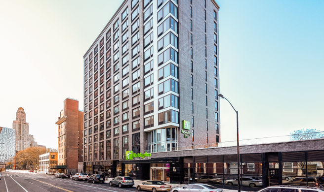 Holiday Inn Brooklyn Downtown Exterior