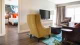 Hotel Indigo Vinings Suite