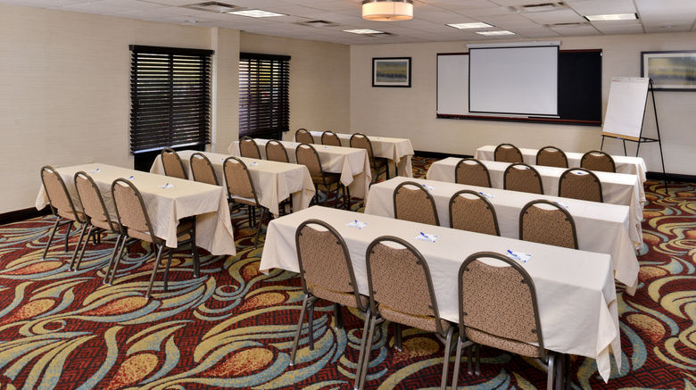 <b>Holiday Inn Express Rocky Point Island Meeting</b>. Images powered by <a href="https://www.leonardoworldwide.com/" title="Leonardo Worldwide" target="_blank">Leonardo</a>.