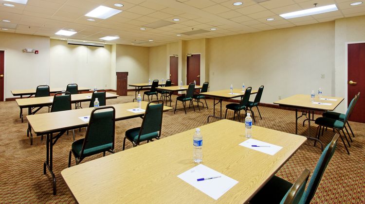 Holiday Inn Express & Suites Sylacauga Meeting