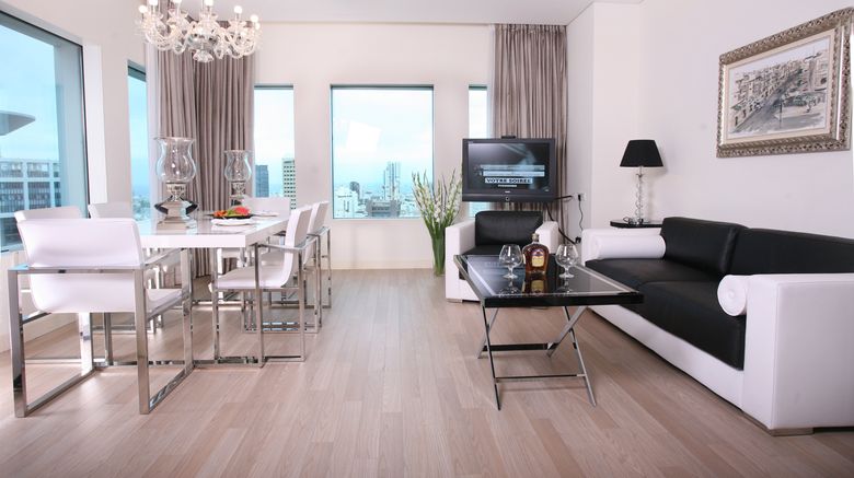 <b>Crowne Plaza Hotel City Center Suite</b>. Images powered by <a href="https://www.leonardoworldwide.com/" title="Leonardo Worldwide" target="_blank">Leonardo</a>.