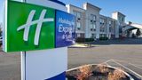 Holiday Inn Express Hotel & Suites Exterior