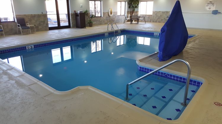 Holiday Inn Express Pool