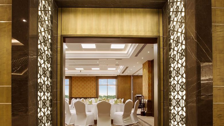 <b>Ayla Grand Hotel Al Ain Meeting</b>. Images powered by <a href="https://www.leonardoworldwide.com/" title="Leonardo Worldwide" target="_blank">Leonardo</a>.