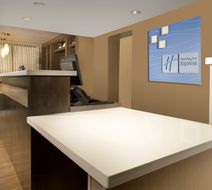 Holiday Inn Express Boston North-Woburn Lobby