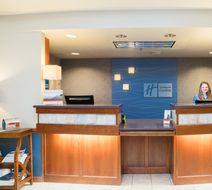 Holiday Inn Express Lobby