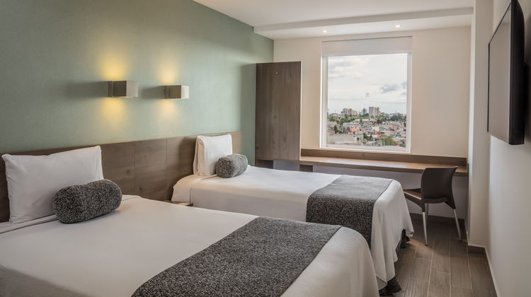 One Puebla Serdan Room
